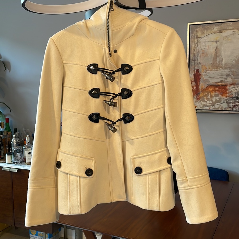 Guess wool short P coat jacket. Cream color. S